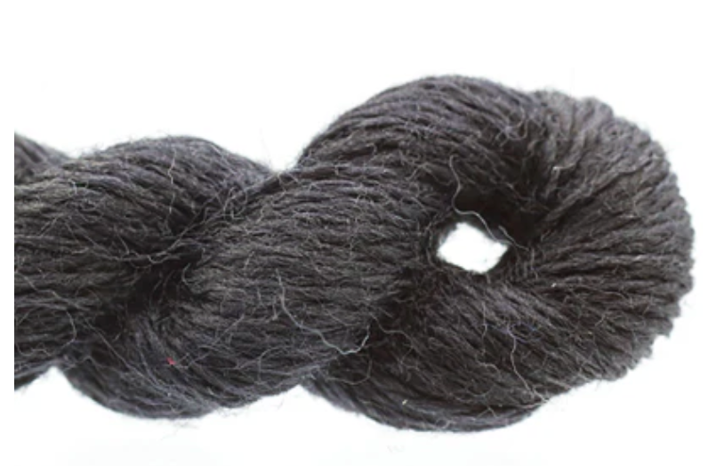 Bella Lusso  - 002 Ebony