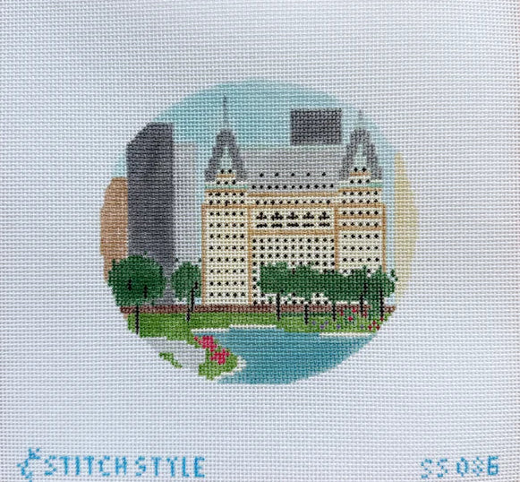 New York Plaza Hotel Round